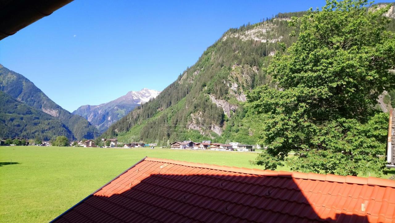 Landhaus Eberler Mayrhofen Exterior photo