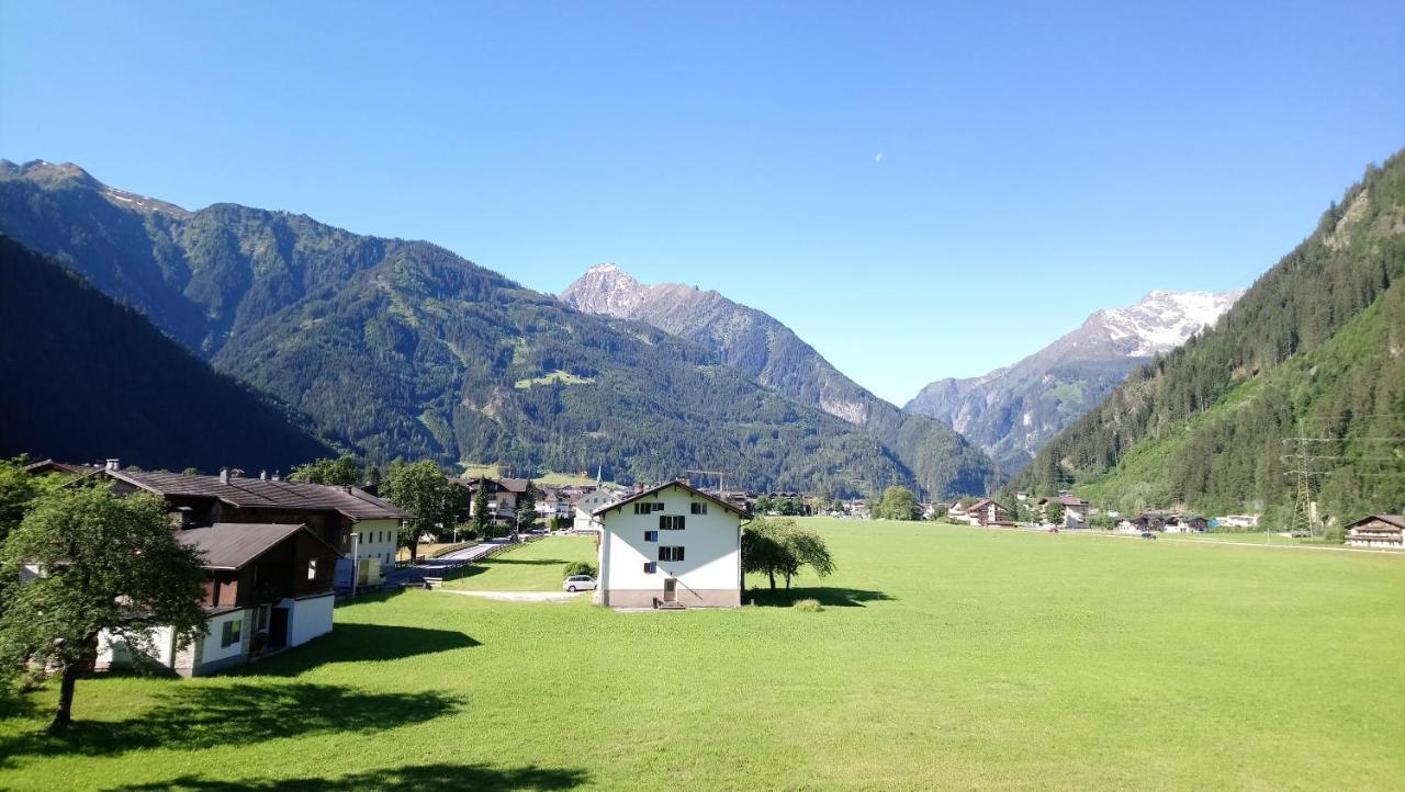 Landhaus Eberler Mayrhofen Exterior photo
